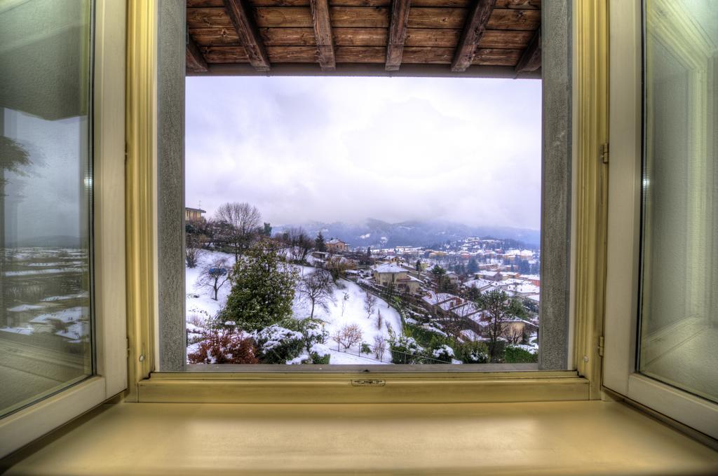 Angelo Del Lotto Bed and Breakfast Ponteranica Rum bild